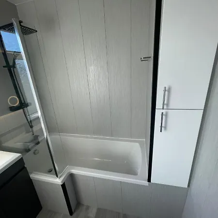 2 bedroom home on Walney Island *